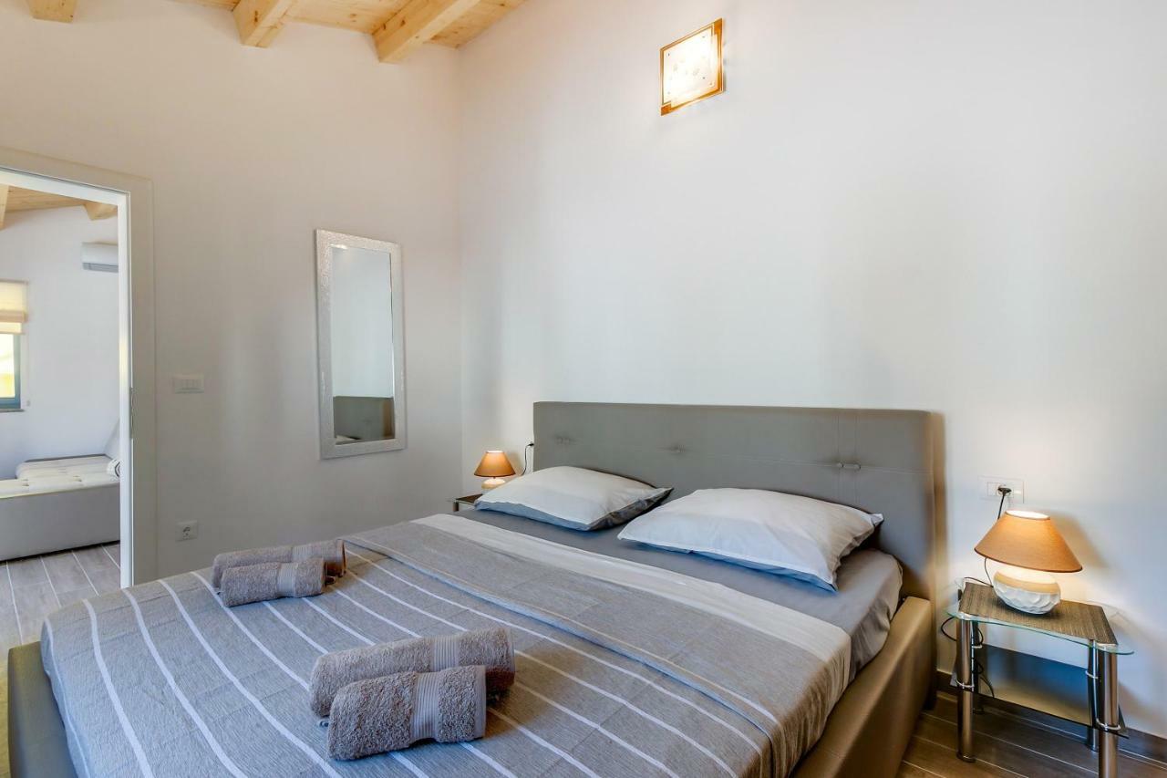 Apartments Relax Велі-Лошинь Екстер'єр фото