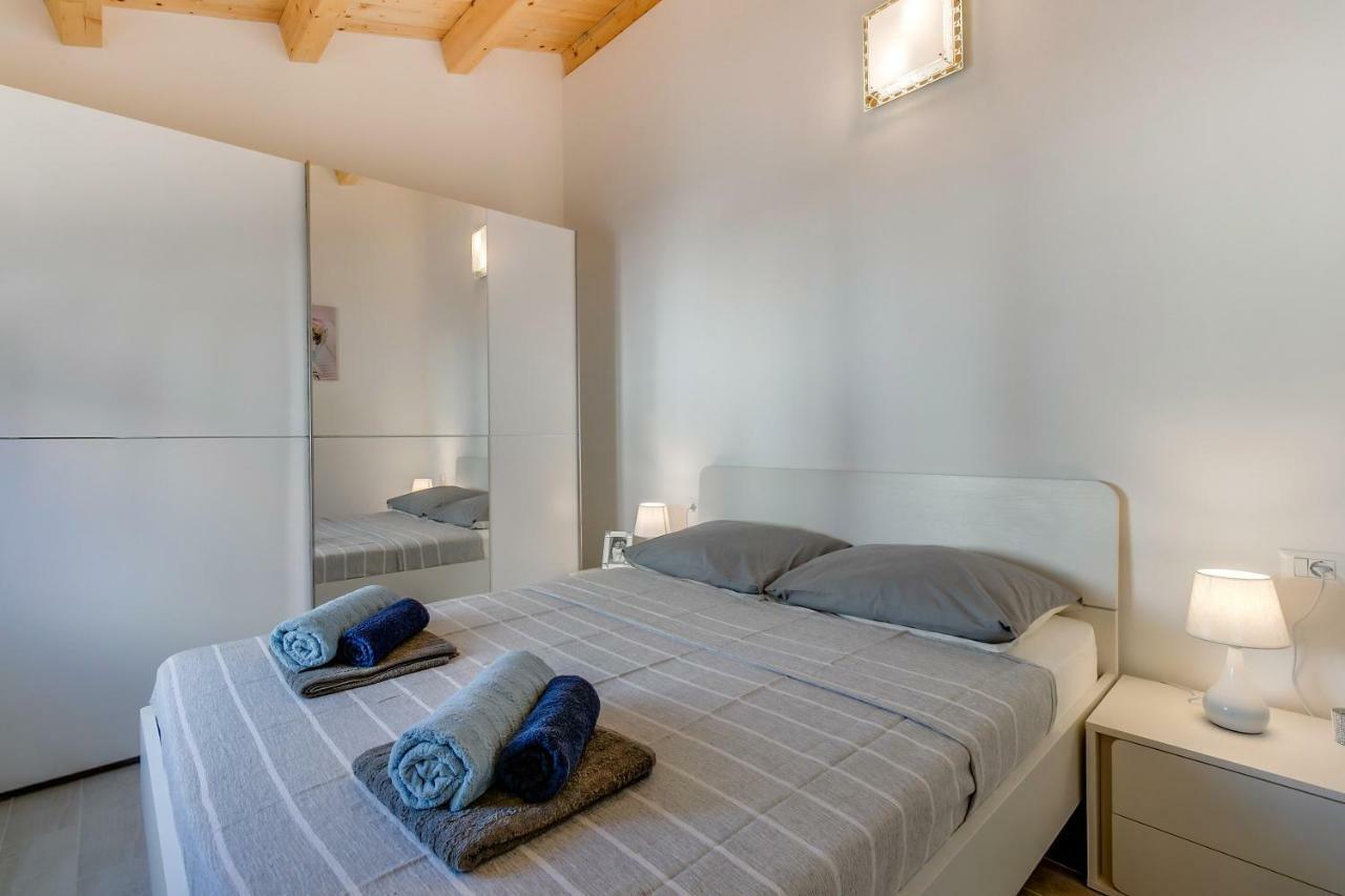 Apartments Relax Велі-Лошинь Екстер'єр фото